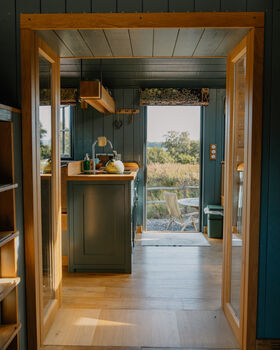 Dapple Shepherd Hut Ultimate Wellbeing Stay With Sauna And Outdoor Shower And Bath, 4 of 11