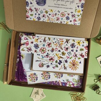 Pressed Flowers Stationery Gift Set, 2 of 7