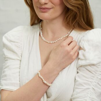Alderley White Pearl Stretch Bracelet, 3 of 3