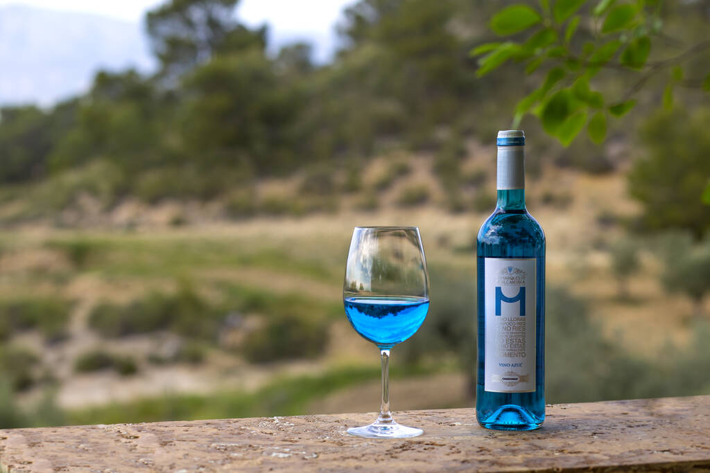 Spanish Blue Wine Gift Box By Pure Spain