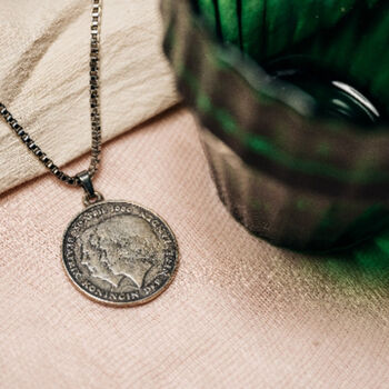 The Lorna Dutch Coin Necklace, 3 of 5