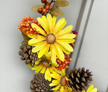 Luxury Autumn Jute Wreath With Daisies And Fir Cones, 3 of 4
