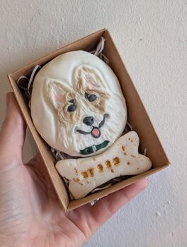 Personalised Hand Iced Pet Portraite Letterbox Biscuit Gift, 9 of 11