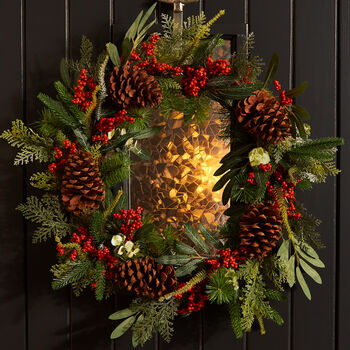 Large Berry Bushel Luxury Christmas Wreath, 3 of 7