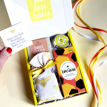 Queen Bee Letterbox Gift Set, 2 of 4