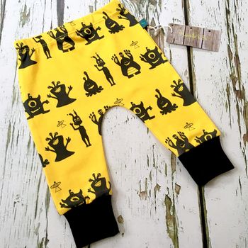 Sale! Alien Print Organic Baby Leggings Yellow, 2 of 10