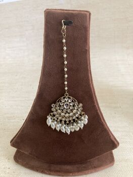 Antique Gold Plated Kundan And Pearl Tikka, 3 of 5