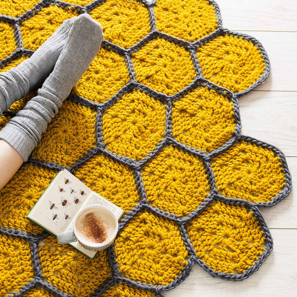 Honeycomb Blanket Crochet Kit, 1 of 11