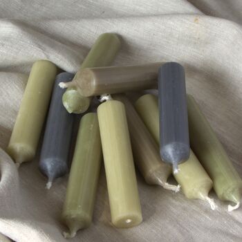 10 Short Dinner Candles | Ivory And Green Assortment, 7 of 7
