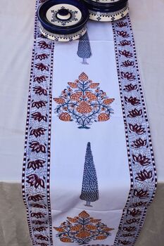 Angad Floral Table Runner, 4 of 5