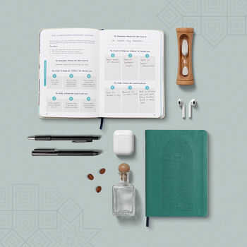 Ramadan Legacy Planner Emerald Edition, 2 of 3