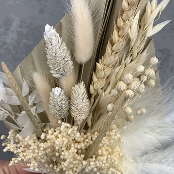 Big Palm Spear White Dried Flower Bouquet, 2 of 4
