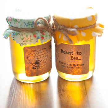 21 'Meant To Bee' Honey Favour Stickers, 4 of 7
