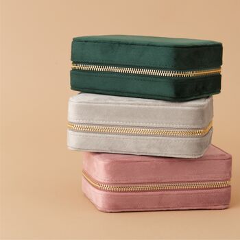 Personalised Best Friend Velvet Jewellery Box, 2 of 8