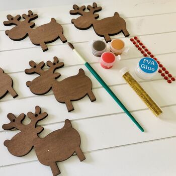 Personalised Reindeer Bunting Wooden Paint Craft Kit, 7 of 8