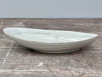 White Mussel Shaped Dish, 18.5cm, 3 of 3