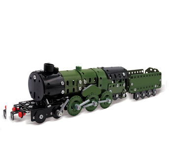 Make Your Own Flying Scotsman Metal Train Construction Set, 4 of 4