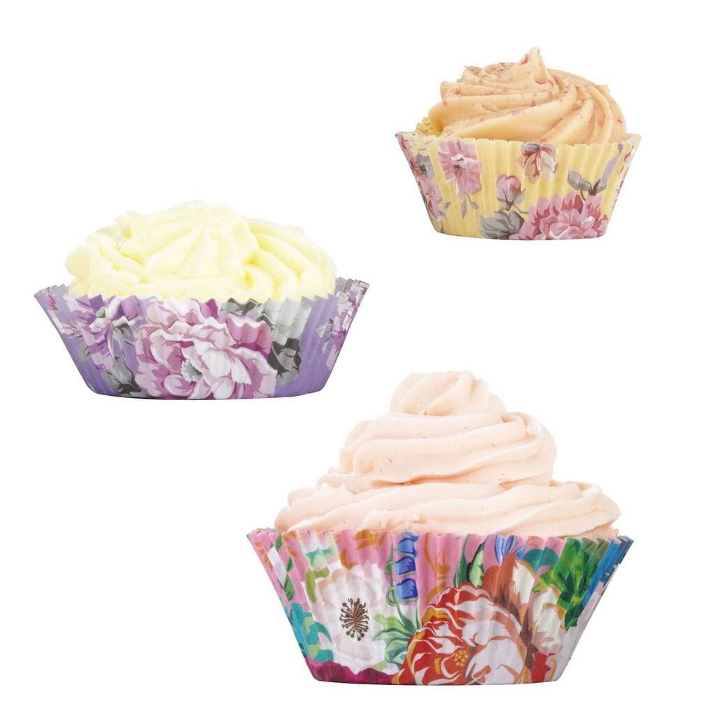 scrumptious-floral-cupcake-cases-by-bunting-barrow