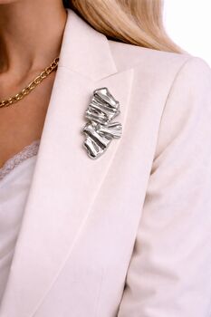 Ruffle Brooch, 2 of 3