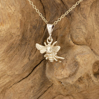 Solid Nine Carat Gold Bee Pendant/Necklace, 2 of 5