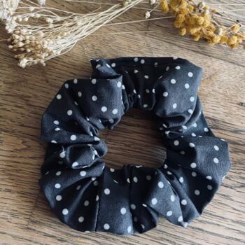 Wire Twist Bandeau Headband And Scrunchie In Charcoal, 3 of 3