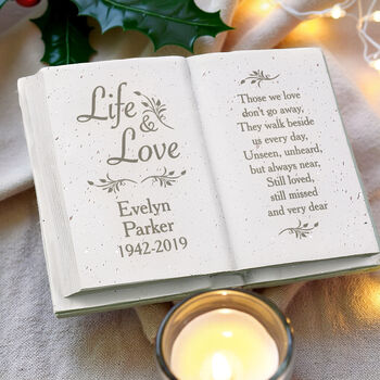 Christmas Life And Love Memorial Book, 3 of 4