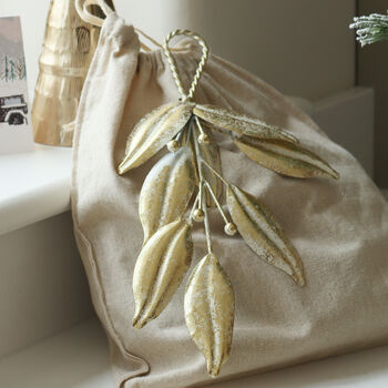 Gold Mistletoe Metal Swag, 2 of 4