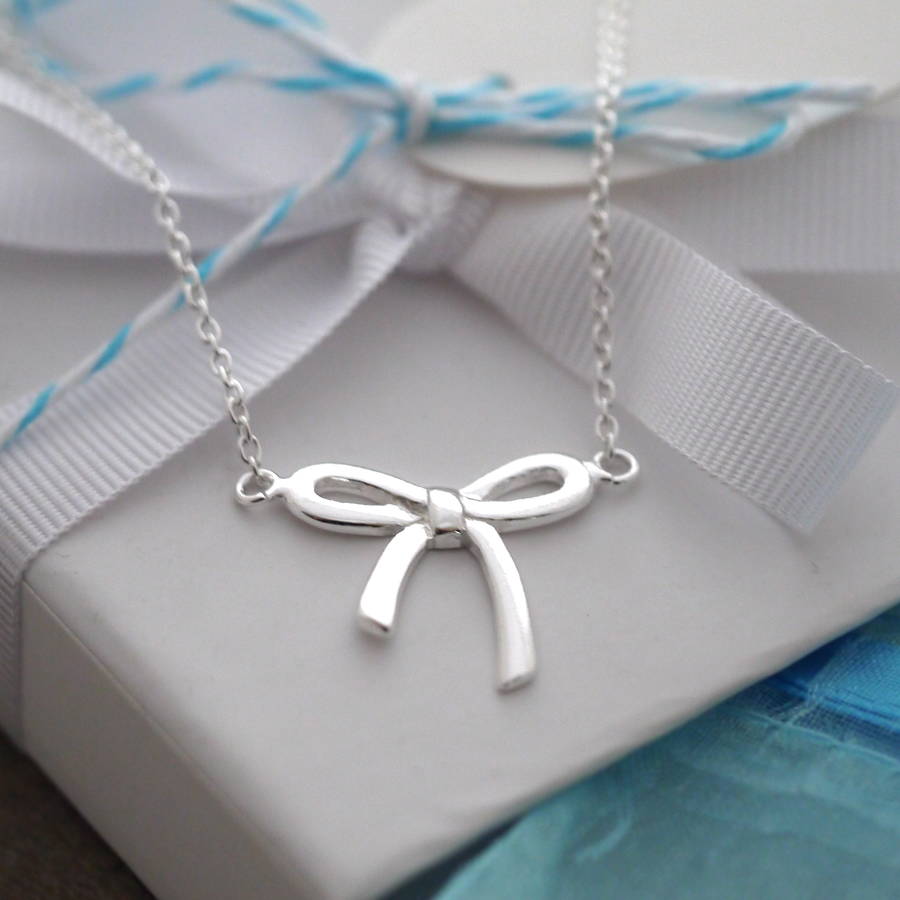 large bow necklace