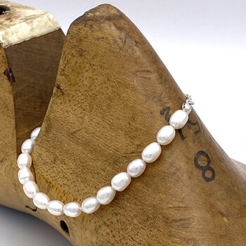 Flo’s Adjustable Pearl Bracelet, 4 of 5