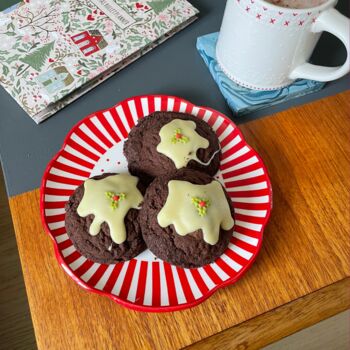 Vegan Christmas Sharing Brownie, 3 of 9