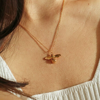 Queen Bumble Bee Necklace, 2 of 12