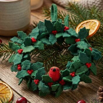 Handmade Felt Christmas Holly Wreath With Robin, 4 of 4