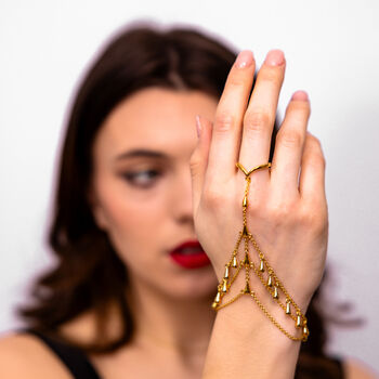 Drop Hand Chain In Gold Vermeil, 2 of 7