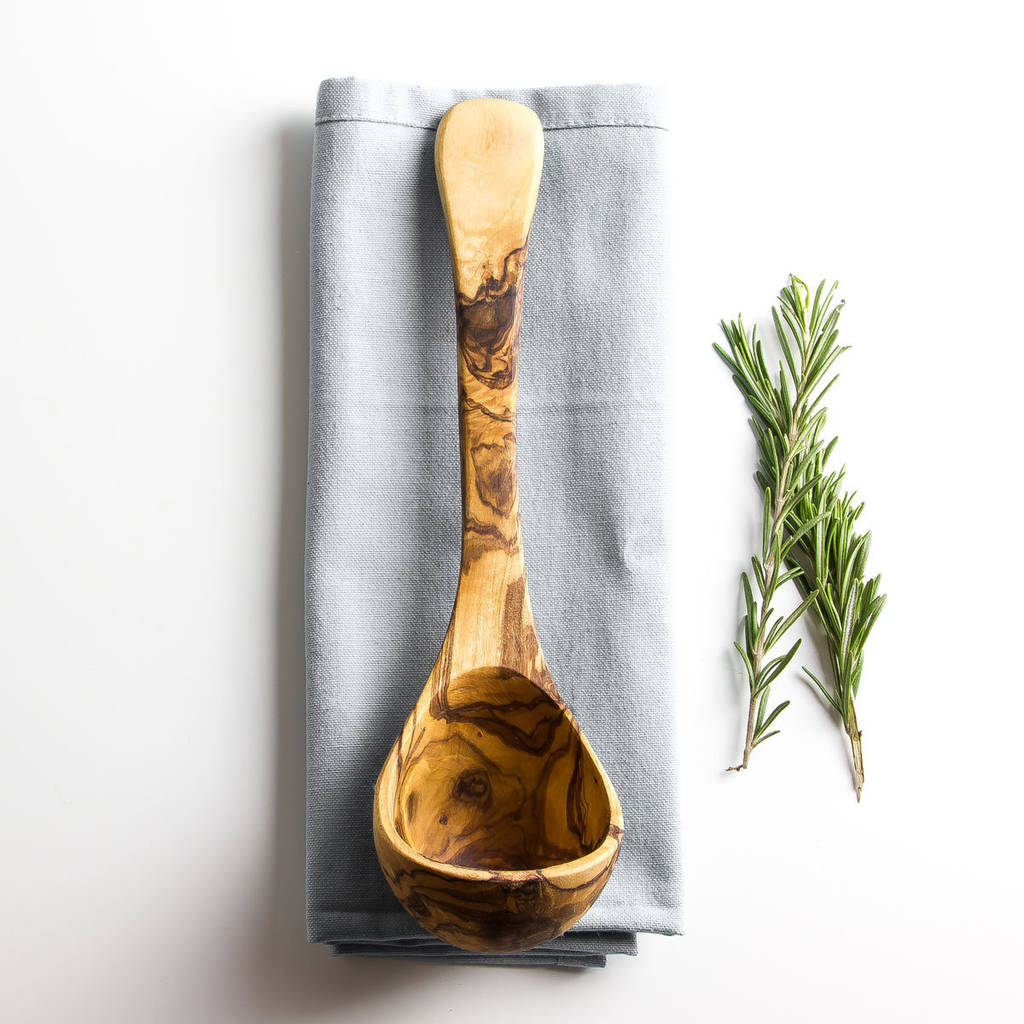 Olive Wood Ladle 12″ – Attrezzi