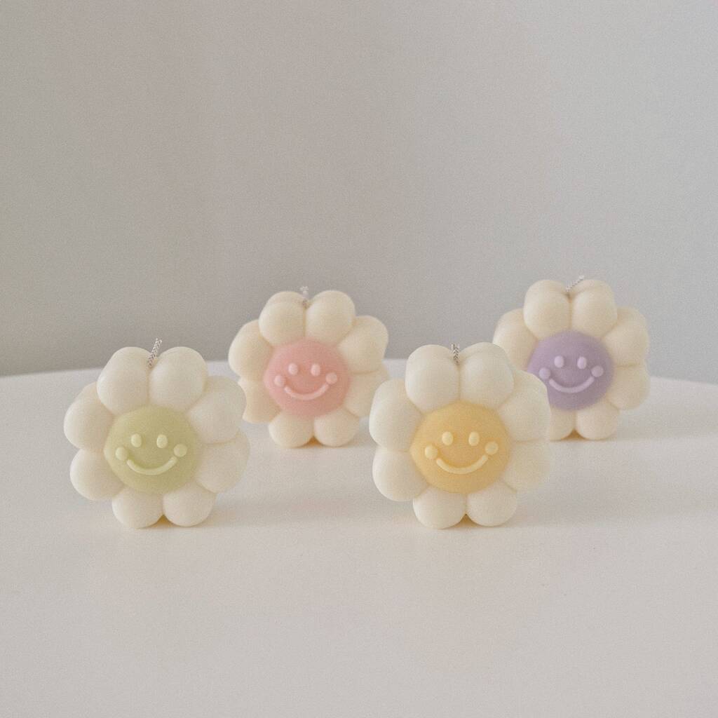 Smiley Flower Candle, 1 of 8