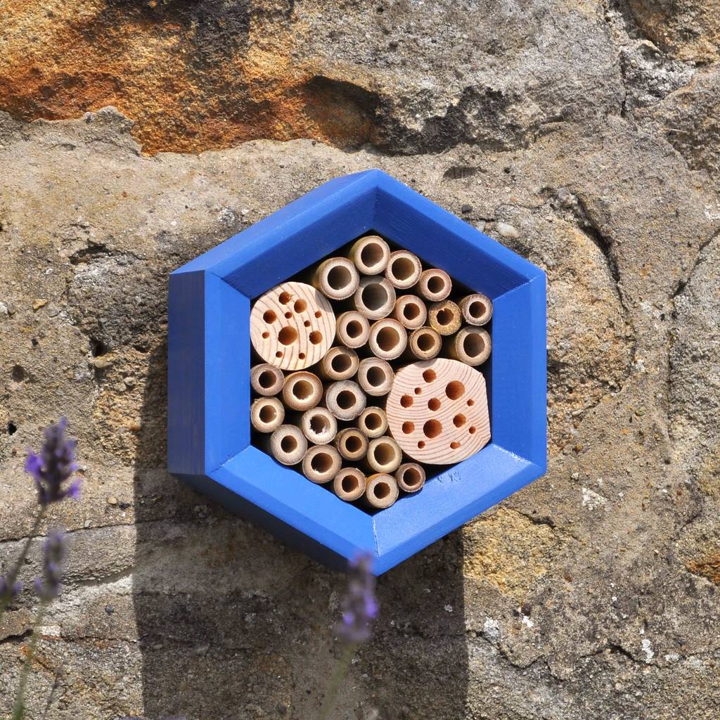 handcrafted bee hotel by wuddl