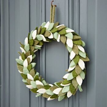 Felt Greenery Christmas Wreath, 2 of 3