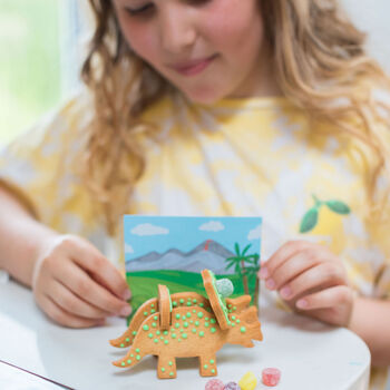 Build Your Own 3D Biscuit Dinosaur, 5 of 8