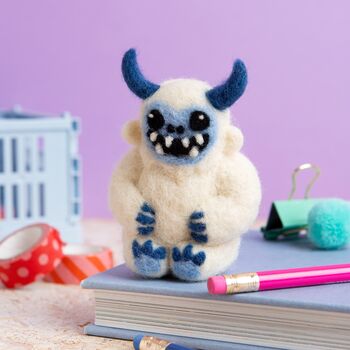 Yeti Mini Needle Felting Kit, 2 of 4