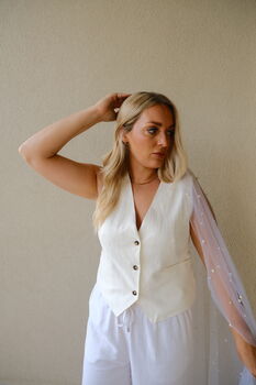 Chapel Ivory Pearl Single Tier Veil, 3 of 6