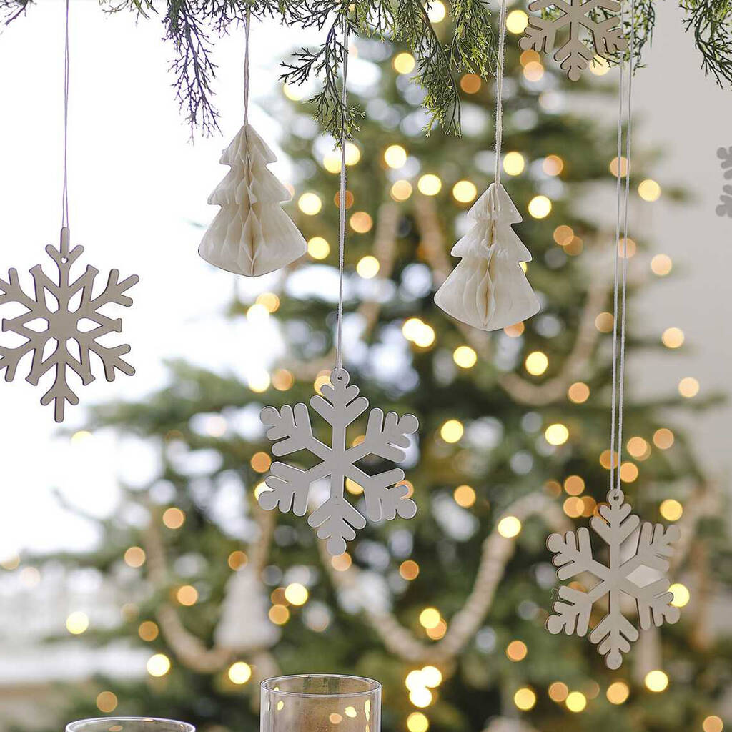 White Natural Christmas Tree Decorations X 12 By The Wedding of my Dreams