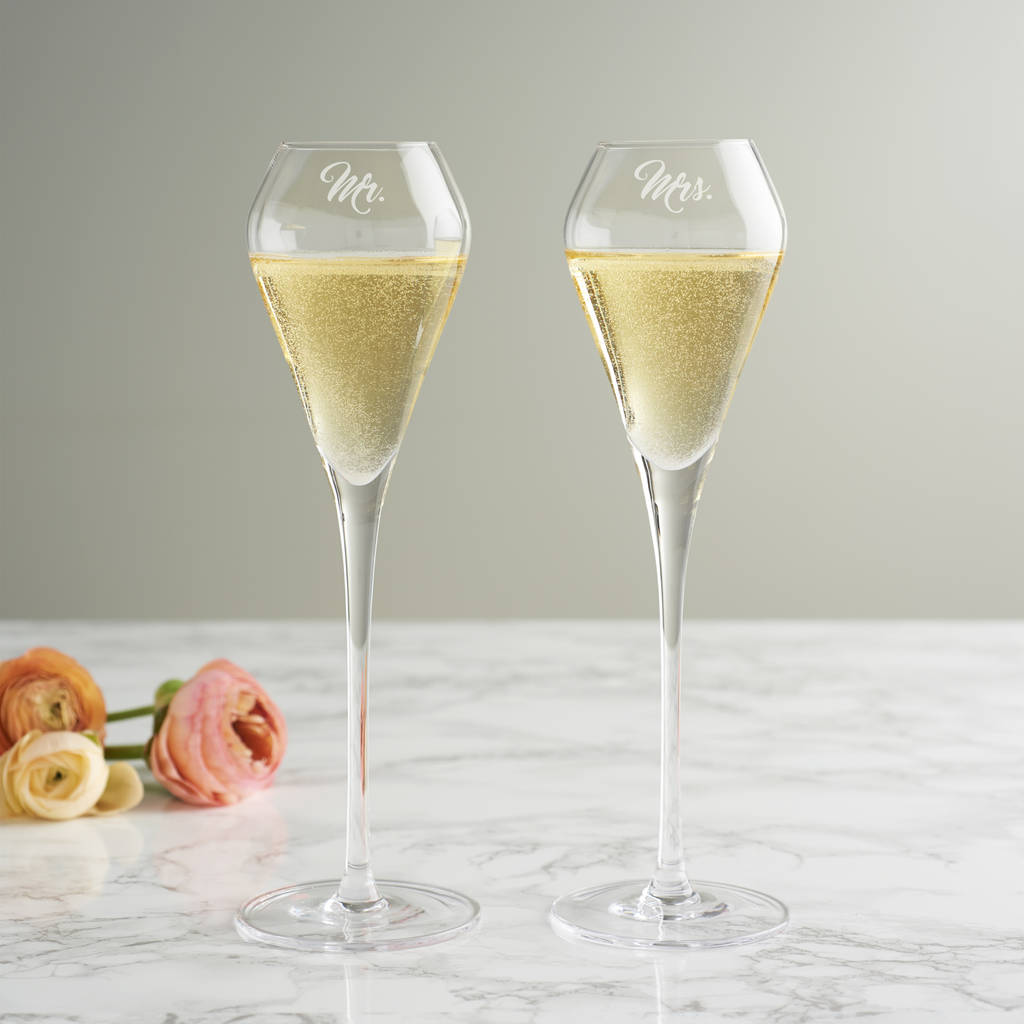 Mr And Mrs Tulip Champagne Flute Set By Becky Broome