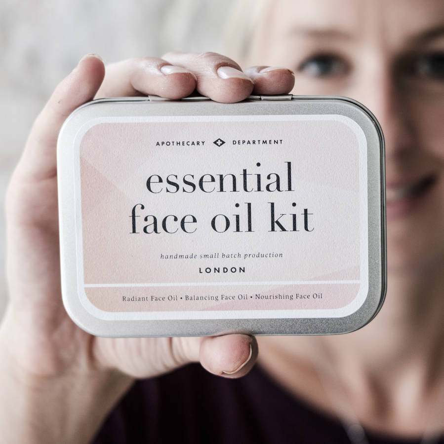 essential face oil kit by men's society