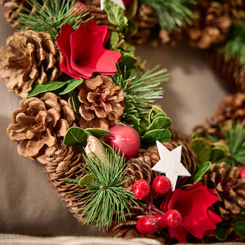 Stars And Roses Indoor Christmas Wreath, 5 of 5