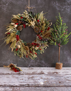 Dried Flower Door Wreath. Country Cottage, 2 of 6