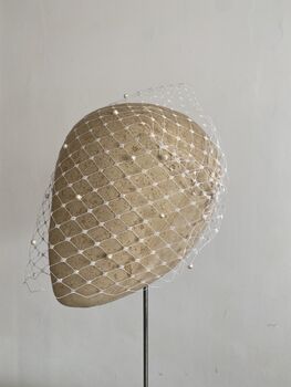 White Pearl Bridal Veil 'Chloe', 6 of 9