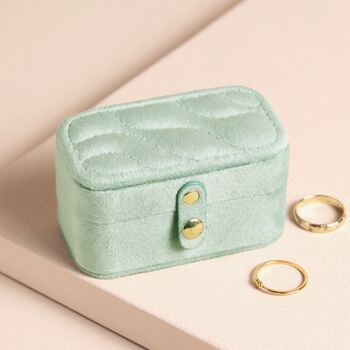 Moonrise Velvet Petite Travel Ring Box In Green, 2 of 3