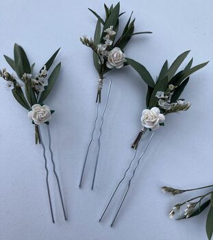 Dried Flower White Flower Hair Comb, 3 of 4