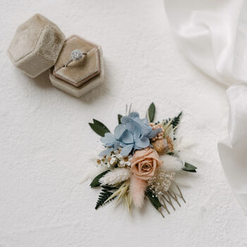 Lark Wildflower Wedding Dried Flower Hair Comb, 3 of 3