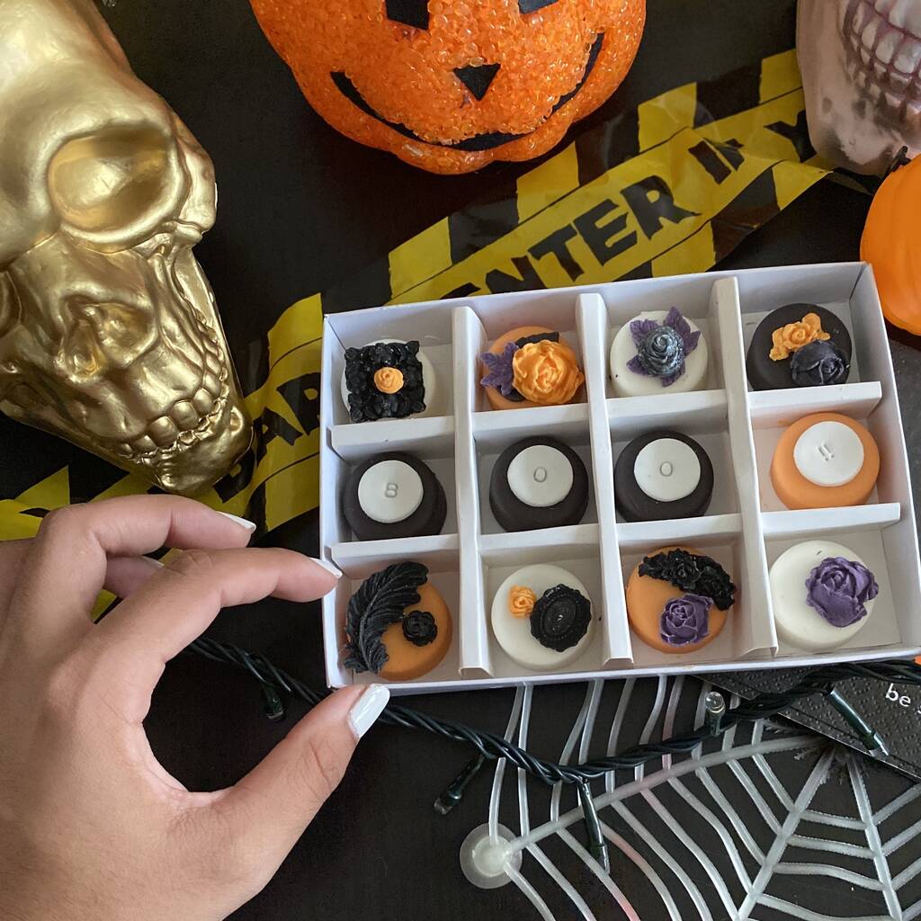 Halloween Bite Sized Oreo Gift Box By La Di Da Sweet Treats